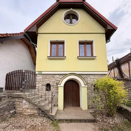Buda U Totevu * Скалица